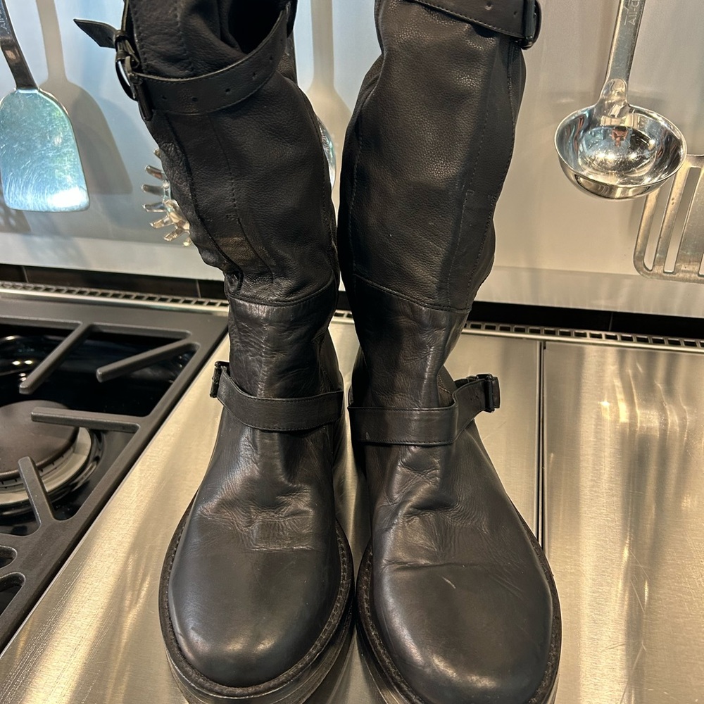 Ann Demeulemeester Black Leather Combat Boots - Picture 2 of 6